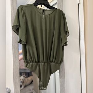 Flutter Sleeve Bodysuit